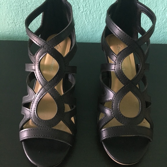 Cityclassified Shoes - Black Wedge Sandals